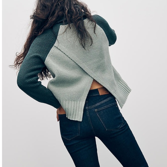 NWT Madewell Colorblock Eastbrook Turtleneck, Wool - Picture 2 of 11